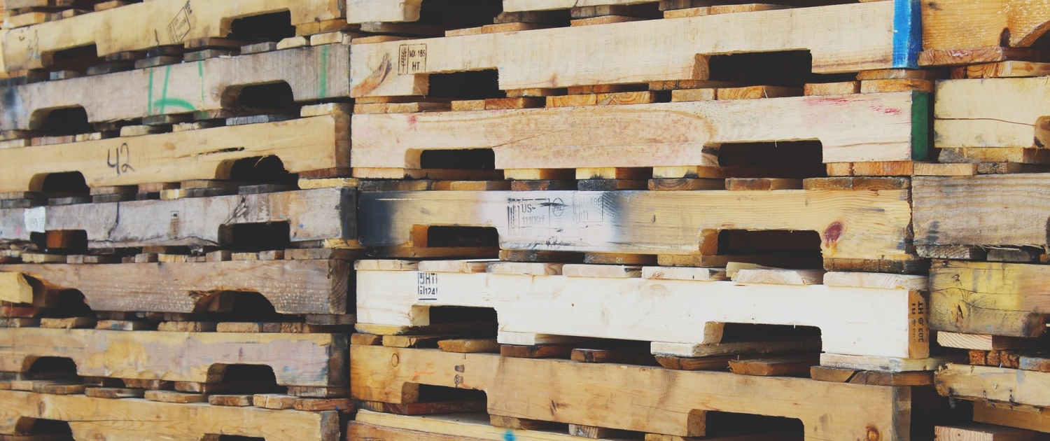 We are leading manufacturer of two way jungle-wood pallet and pine wood pallet