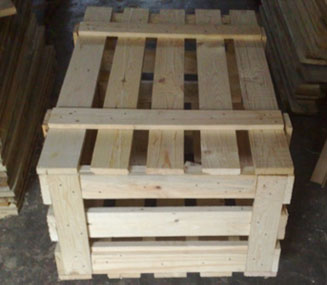 Wooden Crate Box in Junglewood and Pinewood